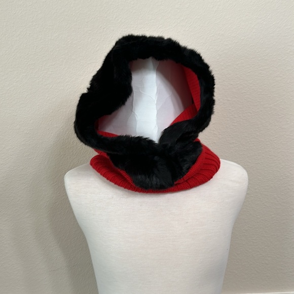 Spyder BEANIE, GLOVE, HOODED SCARF - Red - Picture 7 of 13